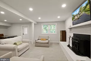 7324 Auburn St, Annandale, VA 22003 - Photo 50