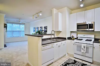 9490 Virginia Center Boulevard #331, Vienna, VA 22181 - Photo 2