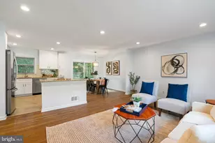 7105 Galgate Dr, Springfield, VA 22152 - Photo 2