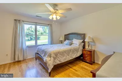 7613 Hamlet Street, Springfield, VA 22151 - Photo 6