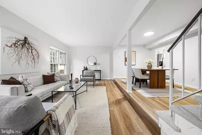 9611 Scotch Haven Drive, Vienna, VA 22181 - Photo 10