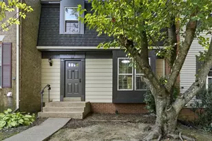 9611 Scotch Haven Dr, Vienna, VA 22181 - Photo 36