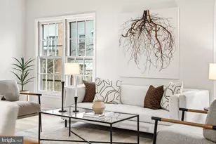 9611 Scotch Haven Dr, Vienna, VA 22181 - Photo 1