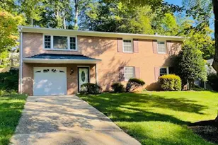 8626 Kerry Ln, Springfield, VA 22152 - Photo 1