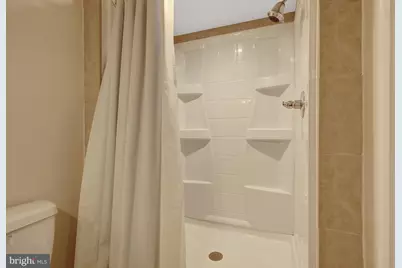 401 Walker Road, Great Falls, VA 22066 - Photo 60