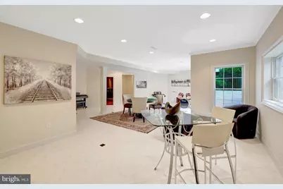 401 Walker Road, Great Falls, VA 22066 - Photo 52