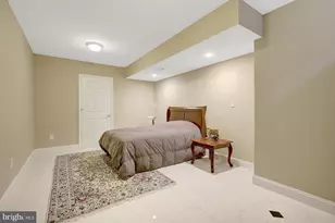 401 Walker Rd, Great Falls, VA 22066 - Photo 58