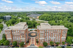 4490 Market Commons Dr, Fairfax, VA 22033 - Photo 34