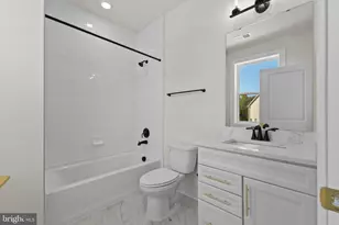 8276 Colling Manor Ct, Alexandria, VA 22308 - Photo 38