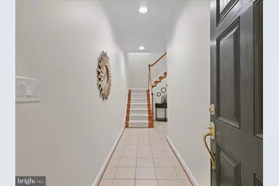 4086 Clovet Drive #32, Fairfax, VA 22030 - Photo 4