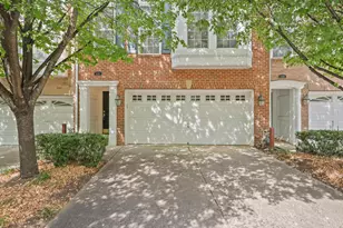 4086 Clovet Dr, Fairfax, VA 22030 - Photo 2