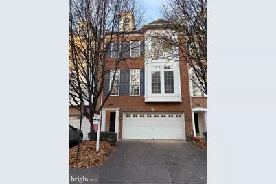 4086 Clovet Drive #32, Fairfax, VA 22030 - Photo 1