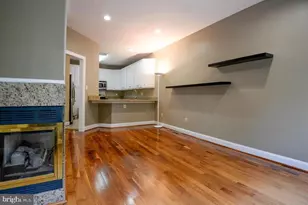 9404 Regency Crest Dr, Vienna, VA 22181 - Photo 8