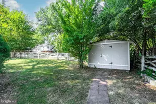 8602 Cushman Pl, Alexandria, VA 22308 - Photo 52