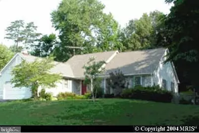 10900 Clara Barton Court, Fairfax, VA 22032 - Photo 2