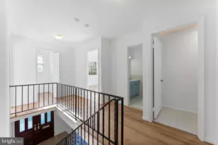 1560 Forest Villa Ln, McLean, VA 22101 - Photo 24
