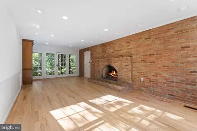 1560 Forest Villa Lane, McLean, VA 22101 - Photo 8