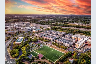 2320 Field Point Road #201, Herndon, VA 20171 - Photo 6