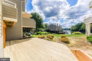 1933 Lakeport Way, Reston, VA 20191 - Photo 58