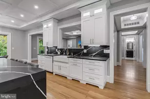 7002 A River Oaks Dr, McLean, VA 22101 - Photo 14