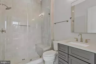 5265 Chandley Farm Cir, Centreville, VA 20120 - Photo 16