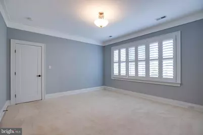 510 Walker Street SW, Vienna, VA 22180 - Photo 38