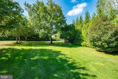 217 Pleasant Street SW, Vienna, VA 22180 - Photo 10