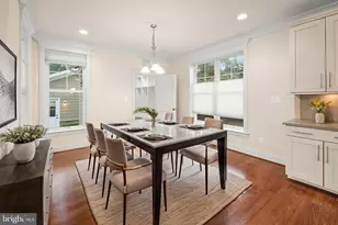 217 Pleasant St SW, Vienna, VA 22180 - Photo 14