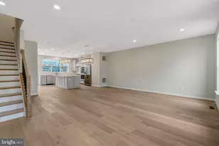 4321 Fountainview Dr, Fairfax, VA 22033 - Photo 10