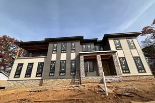 401 Old Court House Rd NE, Vienna, VA 22180 - Photo 2