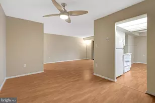 10208 Bushman Dr, Oakton, VA 22124 - Photo 12