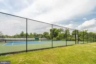 10208 Bushman Dr, Oakton, VA 22124 - Photo 26