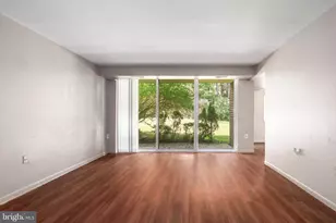 1422 Northgate Square, Reston, VA 20190 - Photo 2