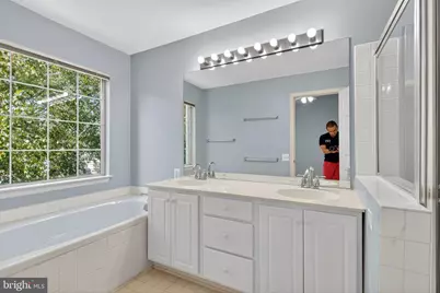 1055 Lexus Way, Herndon, VA 20170 - Photo 12