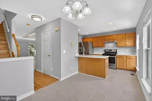 1055 Lexus Way, Herndon, VA 20170 - Photo 6