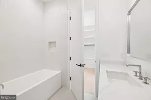 1039 Harriman St, Great Falls, VA 22066 - Photo 68