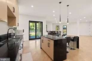 5524 Summit St, Centreville, VA 20120 - Photo 20