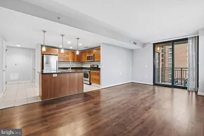 2451 Midtown Avenue #713, Alexandria, VA 22303 - Photo 1