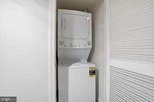 2451 Midtown Ave, Alexandria, VA 22303 - Photo 10