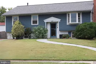 418 Florida Ave, Herndon, VA 20170 - Photo 1