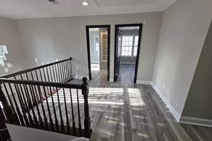 6724 Westlawn Dr, Falls Church, VA 22042 - Photo 2