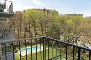 2059 Huntington Ave, Alexandria, VA 22303 - Photo 2