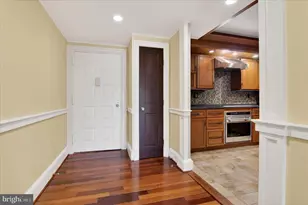 8360 Greensboro Dr, McLean, VA 22102 - Photo 4