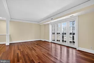 8360 Greensboro Dr, McLean, VA 22102 - Photo 16