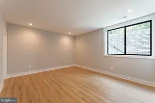 6908 Southridge Dr, McLean, VA 22101 - Photo 54