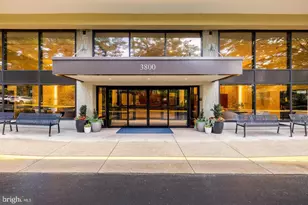 3800 Powell Ln, Falls Church, VA 22041 - Photo 2