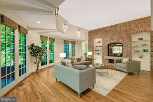 1110 Brook Valley Ln, McLean, VA 22102 - Photo 28
