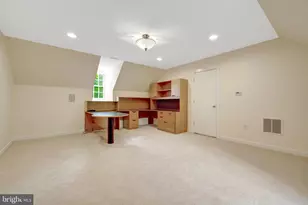 1110 Brook Valley Ln, McLean, VA 22102 - Photo 70