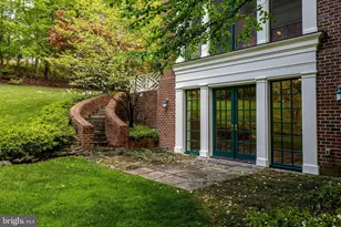 1110 Brook Valley Ln, McLean, VA 22102 - Photo 88