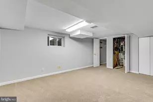 7412 Marc Dr, Falls Church, VA 22042 - Photo 44